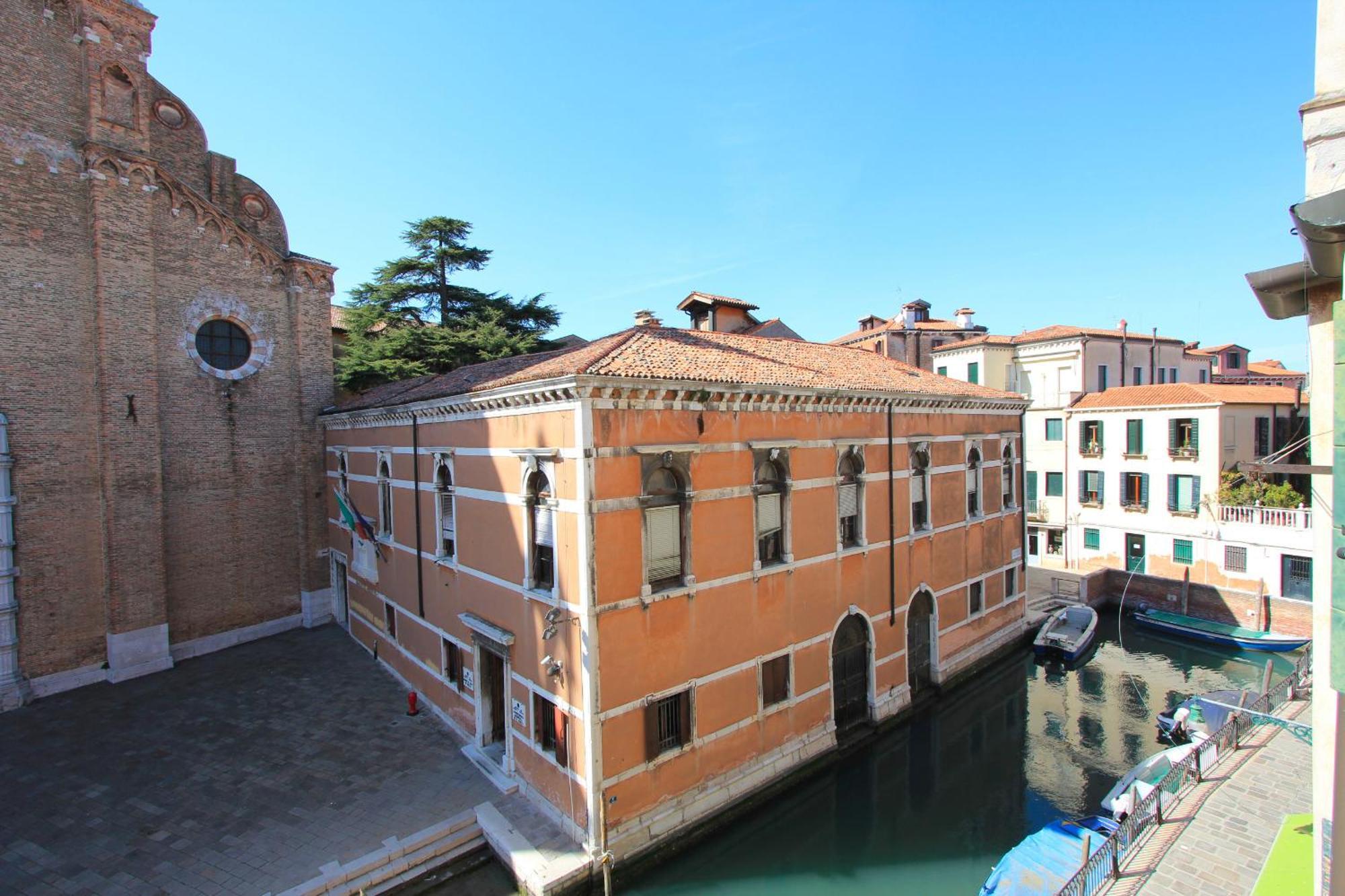 Ferienwohnung Frari Prestige Canal View Venedig Exterior foto